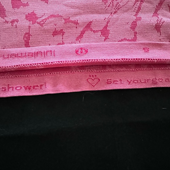 Lululemon Racerback athletic tank. Cool pink splash pattern. Size 8. - Picture 2 of 7